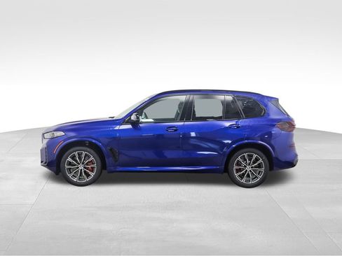 New 2026 BMW X5 M60i image 2