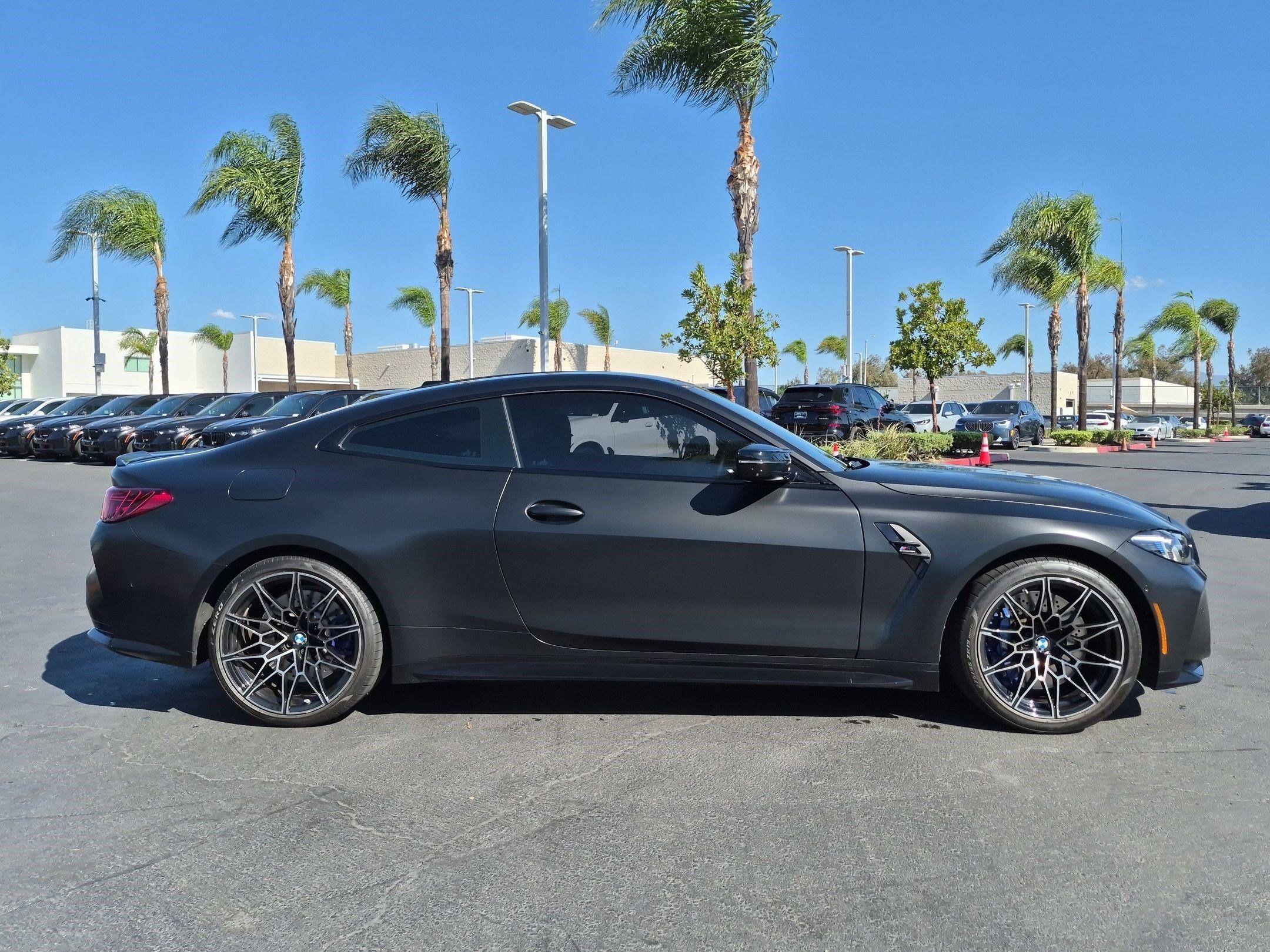 Used 2025 BMW M4 xDrive Competition w/ Parking Assistance Package AWD/4WD image 11