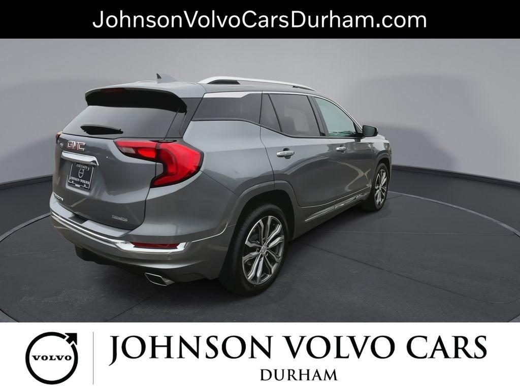 Used 2018 GMC Terrain Denali w/ Comfort Package FWD image 8