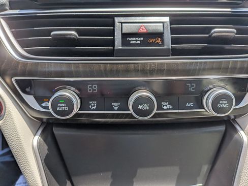 Used 2020 Honda Accord EX-L image 56