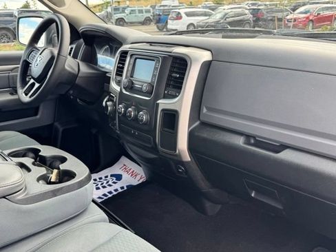 Certified 2019 RAM 1500 Classic SLT AWD/4WD image 28