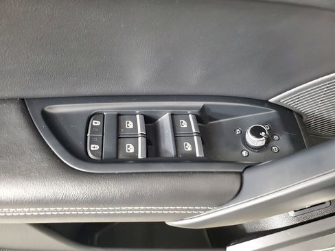 Certified 2023 Audi Q5 2.0T Premium Plus image 30