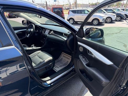 Used 2019 INFINITI QX50 Essential w/ Premium Heat Package FWD image 7