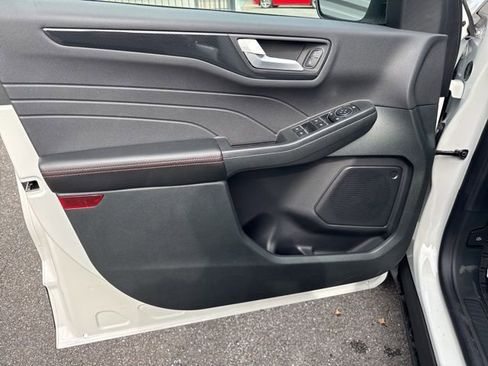 New 2025 Ford Escape ST-Line w/ Equipment Group 301A image 11