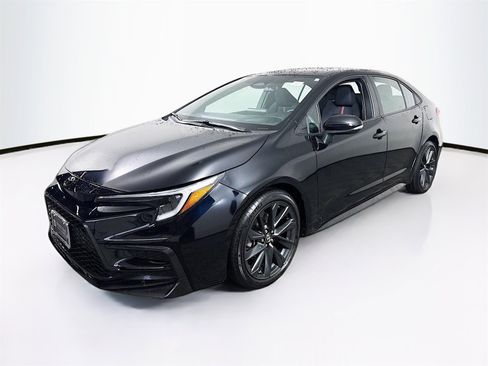 Certified 2023 Toyota Corolla SE w/ Carpet Mat Package (TMS) image 3