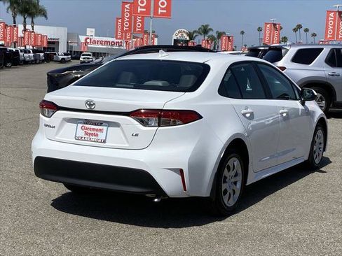 Certified 2026 Toyota Corolla LE FWD image 44