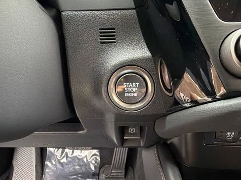 Used 2025 Lexus ES 350 w/ Premium Package FWD image 19