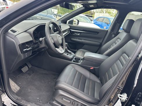 Used 2025 Honda CR-V Sport Touring image 14