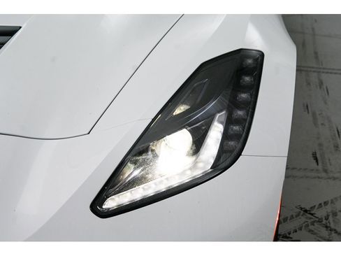 Used 2014 Chevrolet Corvette Stingray Convertible w/ 2LT Preferred Equipment Group RWD image 22