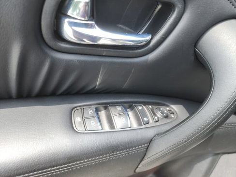 Used 2024 Nissan Armada SV w/ Cargo Package RWD image 33