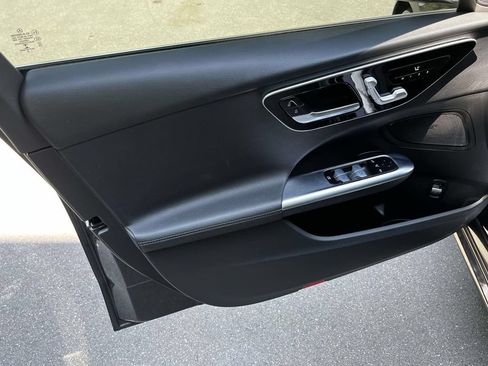 Used 2022 Mercedes-Benz C 300 4MATIC Sedan image 18