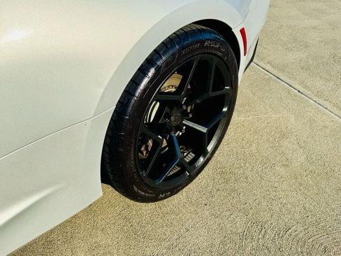 Used 2017 Chevrolet Camaro SS RWD image 55