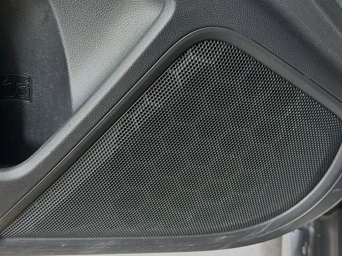 Used 2022 Subaru Outback Premium image 22