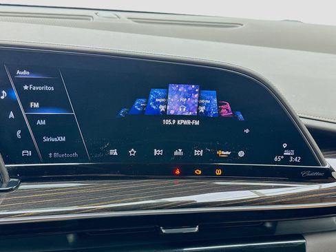 Used 2021 Cadillac Escalade ESV Sport w/ Driver Assist Tech Package image 11