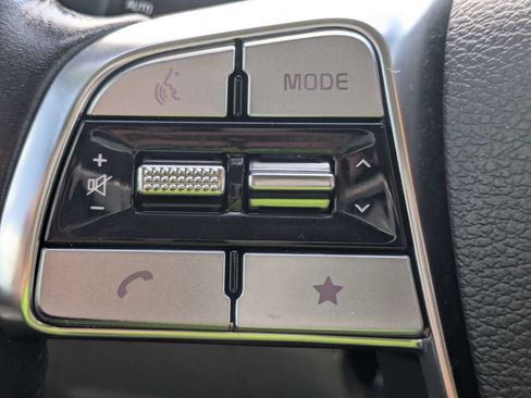 Used 2024 Kia Telluride S FWD image 34