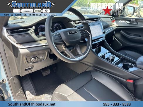 New 2026 Jeep Grand Cherokee L Limited w/ Limited Altitude Package RWD image 10