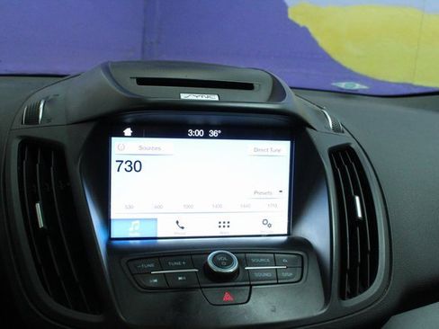 Used 2017 Ford Escape SE w/ Equipment Group 201A image 20