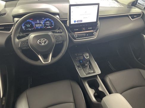 New 2026 Toyota Corolla Cross XLE FWD image 21