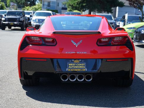 Used 2015 Chevrolet Corvette Stingray Coupe w/ 2LT Preferred Equipment Group RWD image 4