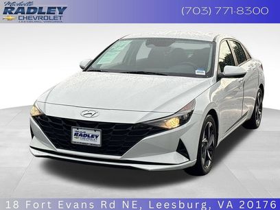 Used 2023 Hyundai Elantra SEL w/ Convenience Package