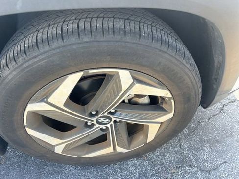 Used 2024 Hyundai Tucson SEL w/ Convenience Package FWD image 6