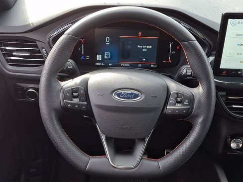 Used 2023 Ford Escape ST-Line w/ Tech Pack #1 AWD/4WD image 19