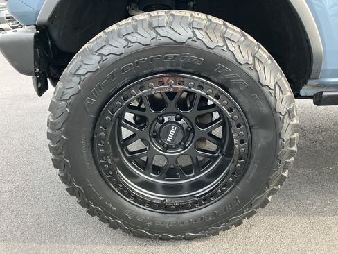 Used 2023 Ford Bronco Wildtrak AWD/4WD image 11