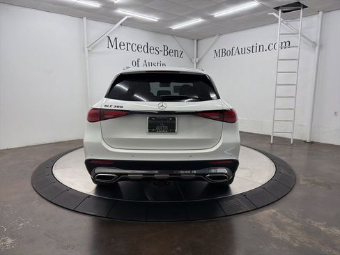 Used 2026 Mercedes-Benz GLC 300 image 6