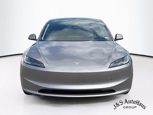 Used 2025 Tesla Model 3 Long Range AWD/4WD image 2