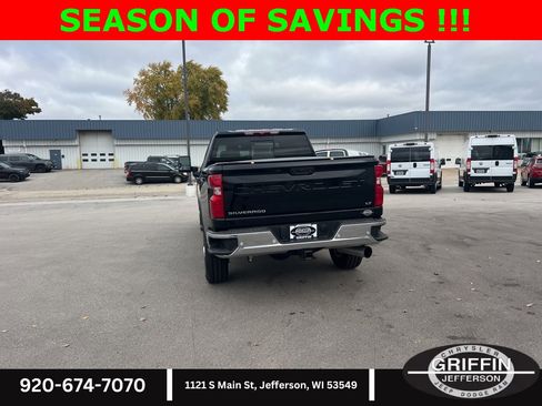 Used 2025 Chevrolet Silverado 2500 LT w/ Safety Package image 14