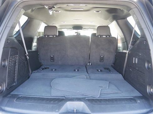 Used 2024 Chevrolet Tahoe LT image 13