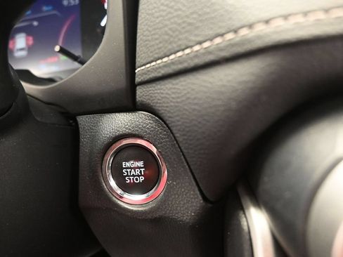 Used 2024 Toyota RAV4 XLE FWD image 24