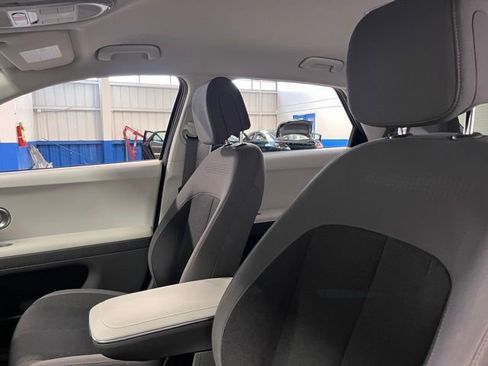 Used 2024 Hyundai Ioniq 5 SEL image 23