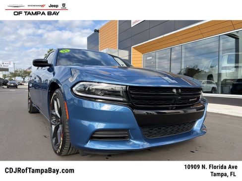 Used 2023 Dodge Charger SXT w/ Blacktop Package image 1