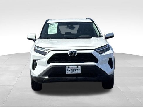 Used 2024 Toyota RAV4 XLE FWD image 3