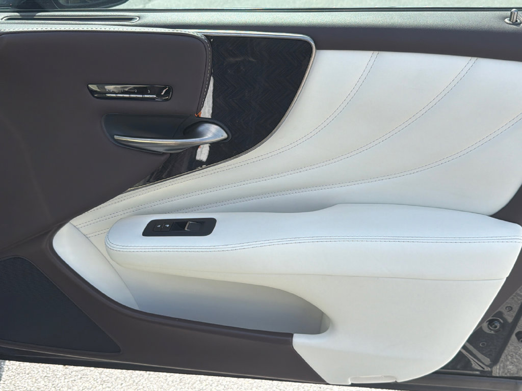 Used 2018 Lexus LS 500 RWD image 12