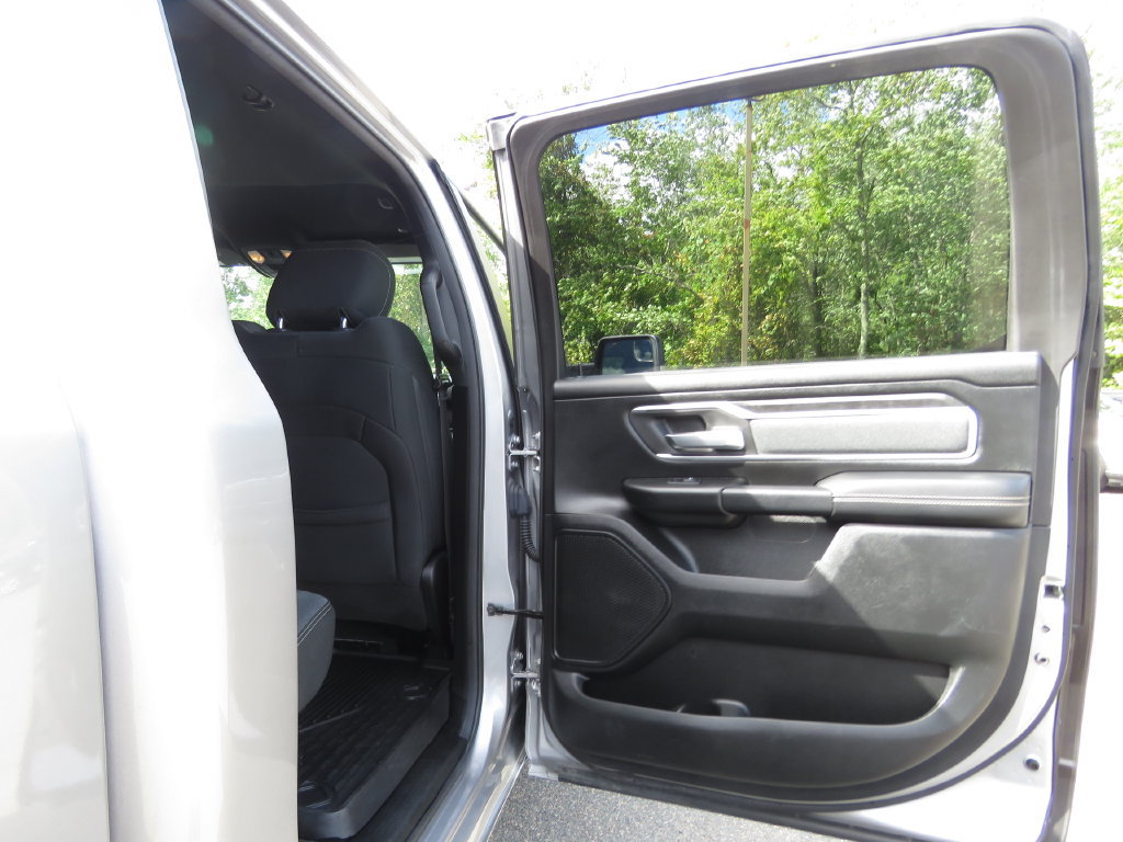 Used 2019 RAM 1500 Big Horn AWD/4WD image 15