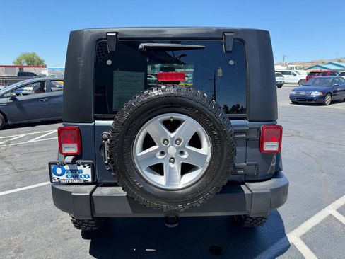 Used 2008 Jeep Wrangler Rubicon w/ PWR Convenience Group AWD/4WD image 6