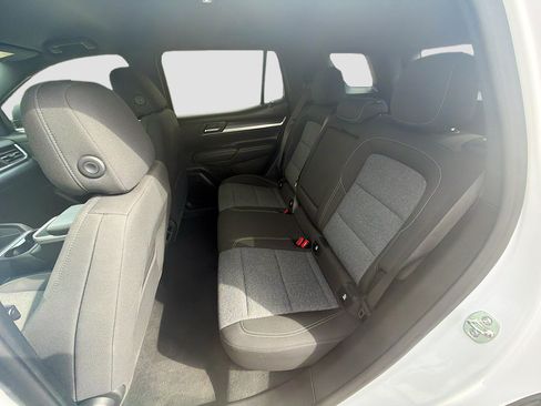 Used 2025 GMC Terrain Elevation AWD/4WD image 29