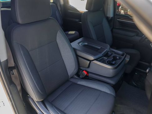 Used 2024 Chevrolet Silverado 1500 RST AWD/4WD image 33