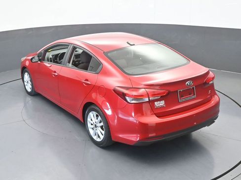 Used 2017 Kia Forte S image 43