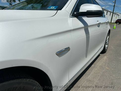 Used 2014 BMW 528i xDrive Sedan AWD/4WD image 21