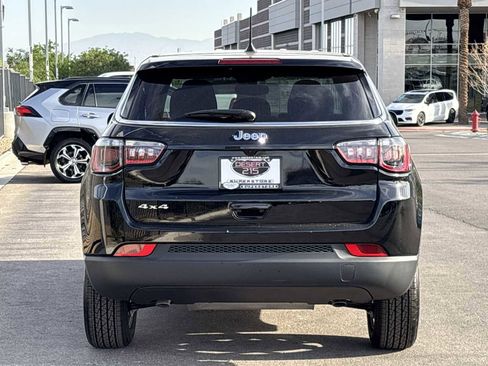 New 2025 Jeep Compass Sport image 8