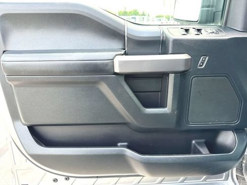 Used 2020 Ford F150 XLT w/ Equipment Group 302A Luxury AWD/4WD image 21
