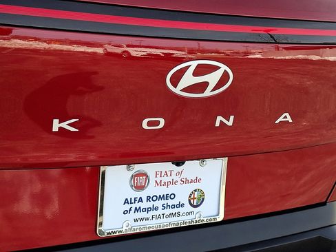 Used 2025 Hyundai Kona SEL image 16