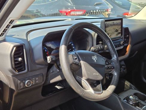 Used 2021 Ford Bronco Sport Outer Banks AWD/4WD image 19