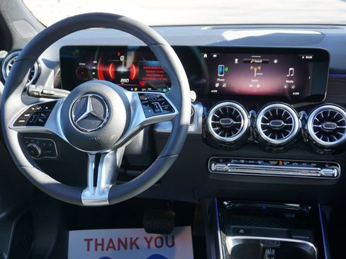 New 2026 Mercedes-Benz GLB 250 image 31