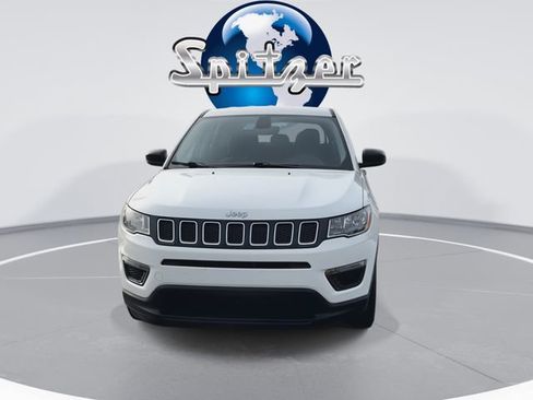 Used 2018 Jeep Compass Sport image 3