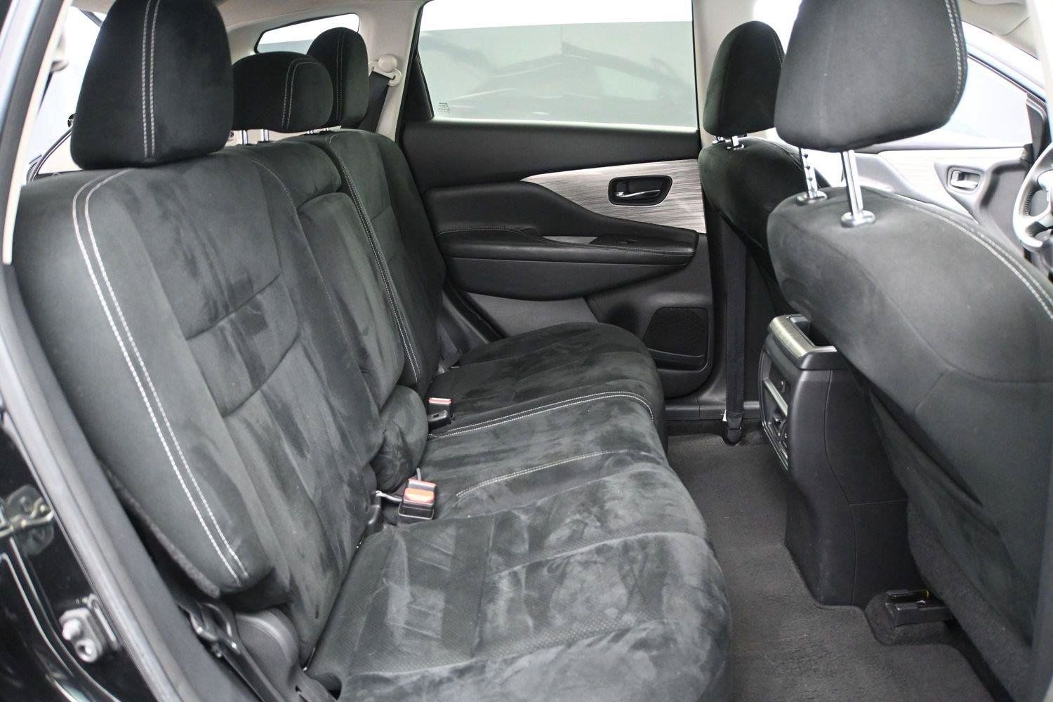 Used 2016 Nissan Murano SV AWD/4WD image 18
