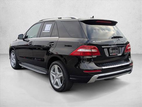 Used 2013 Mercedes-Benz ML 550 4MATIC image 8